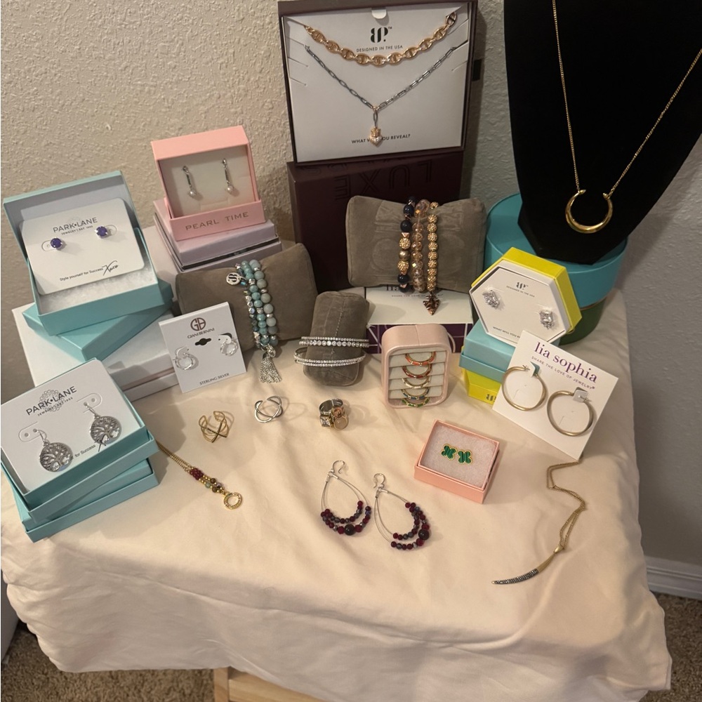 Jewelry Box Clean Out! Stella & Dot, Park Lane, Erimish, Toca nd so much more!